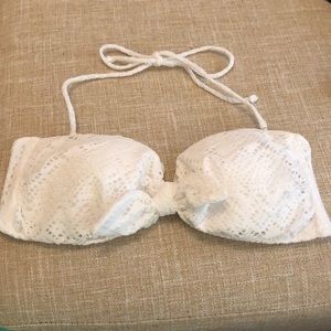 Victoria’s Secret bikini top
